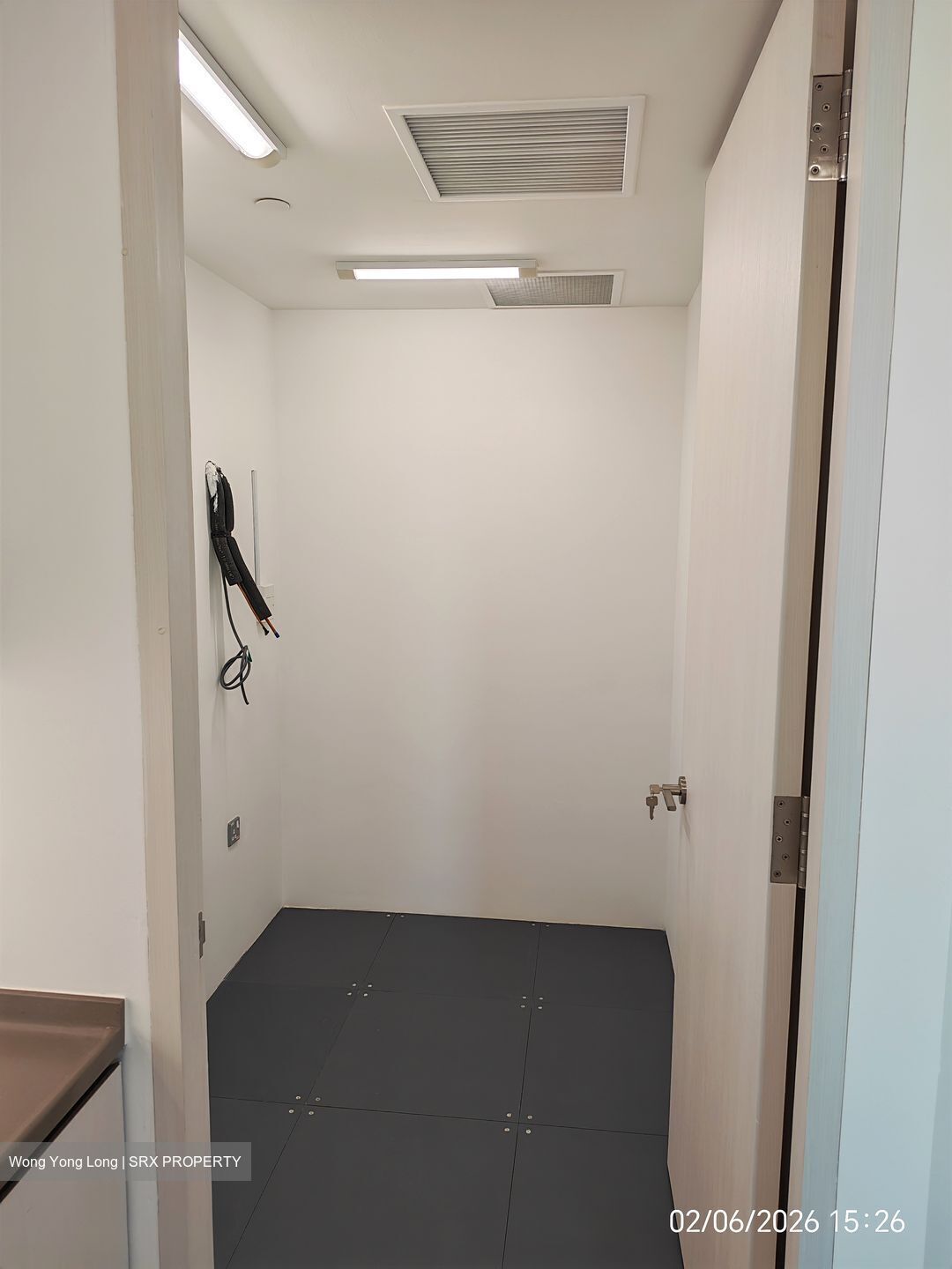 Hub Synergy Point (D2), Office #563194081